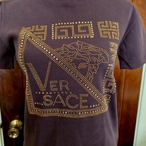 Versace Men's Dark Purple Tee with Gold Design